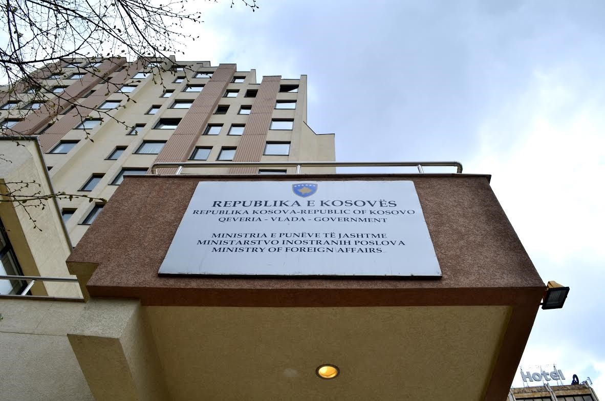 MPJD dënon ashpër aktin vandal ndaj Konsullatës së Kosovës në Kopenhagë 