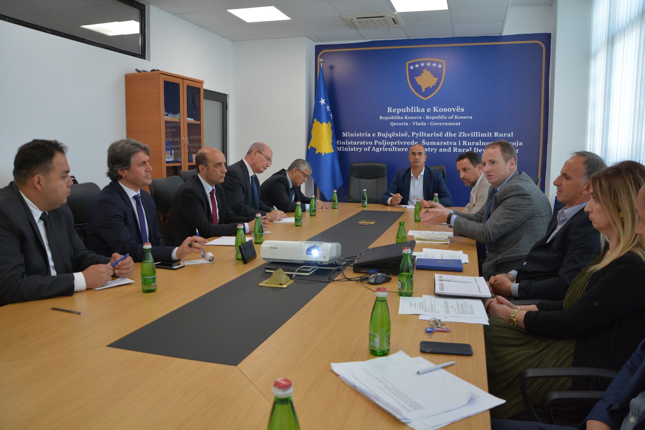 Turqia dhe Kosova zotohen për realizimin e marrëveshjes për sektorin pyjor