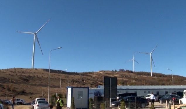 BERZH i nënshkruan kredinë 18 milionë euro parkut energjetik me erë të Kitkës