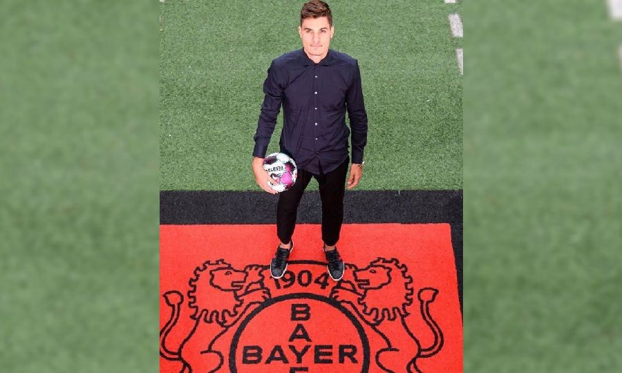Patrik Schick transferohet tek Bayer Leverkusen