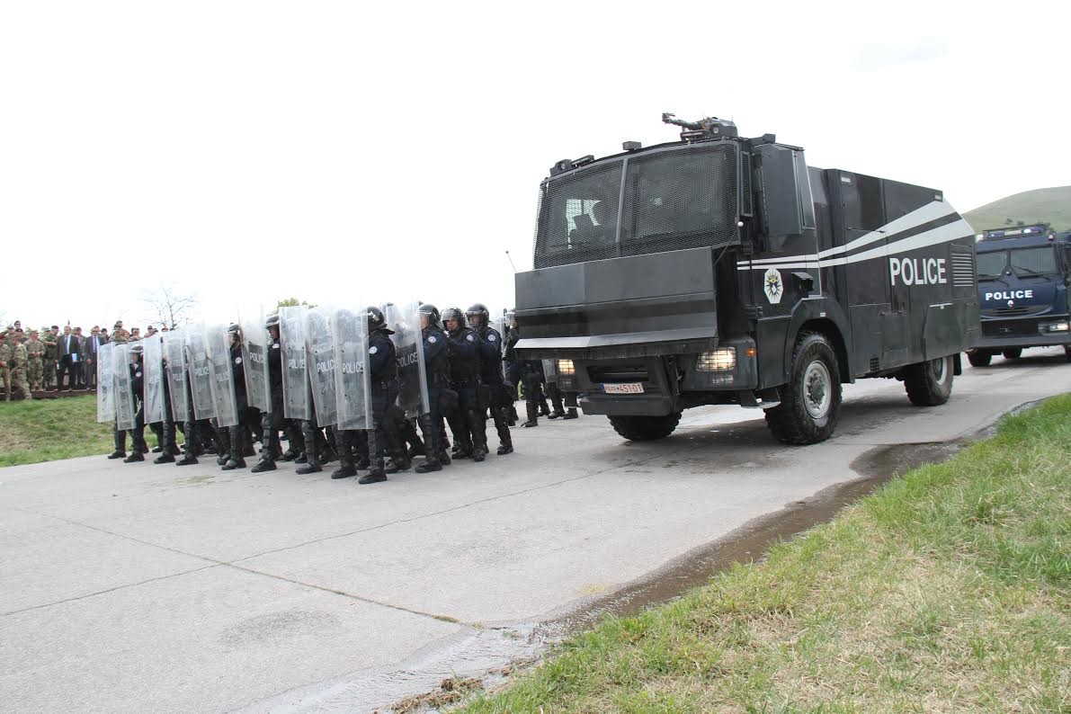 Policia e Kosovës dhe e Maqedonisë mbajnë një ushtrim të përbashkët