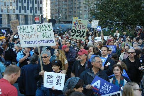 Protestat e Wall Street-it vazhdojnë të zgjerohen