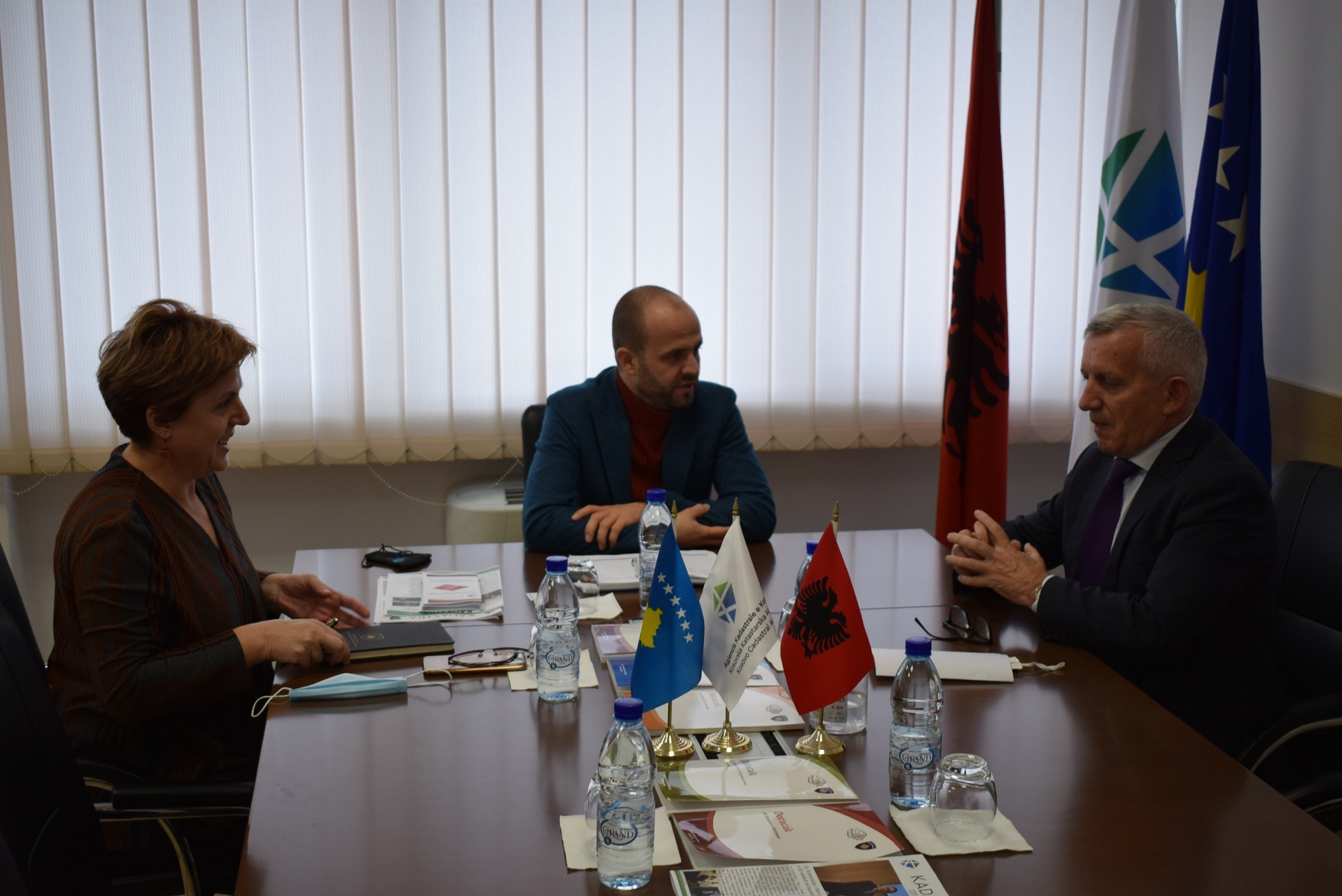 Ambasadori Minxhozi vizitoi Agjencia Kadastrale te Kosovës 