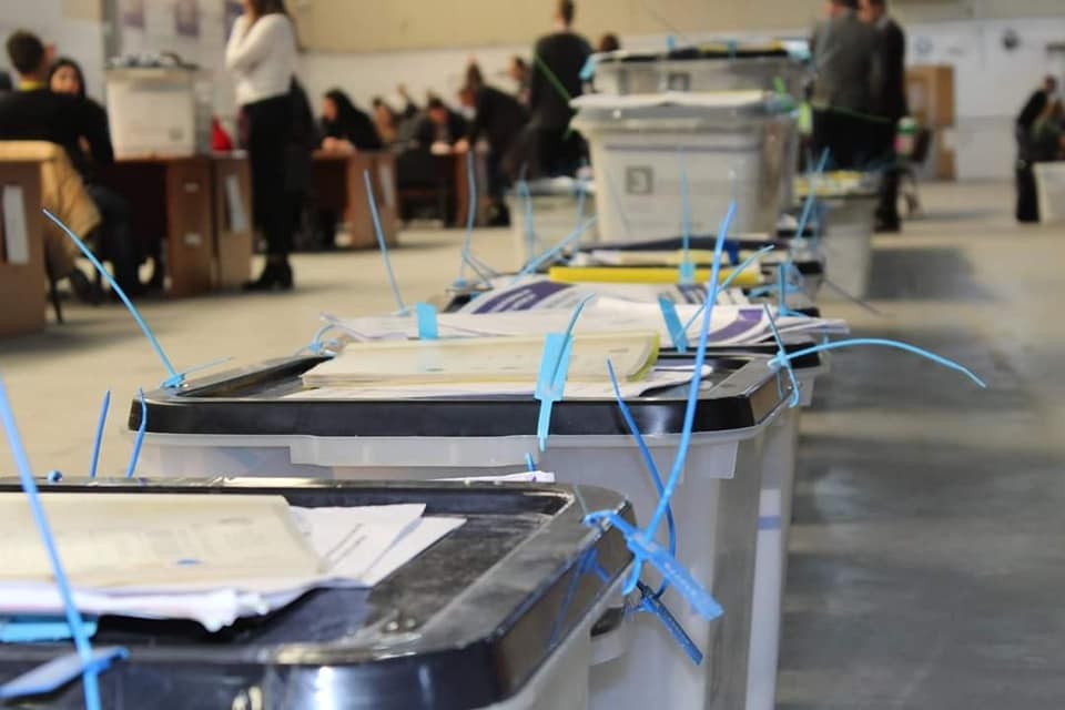 KQZ shpall sot rezultatet përfundimtare të zgjedhjeve parlamentare