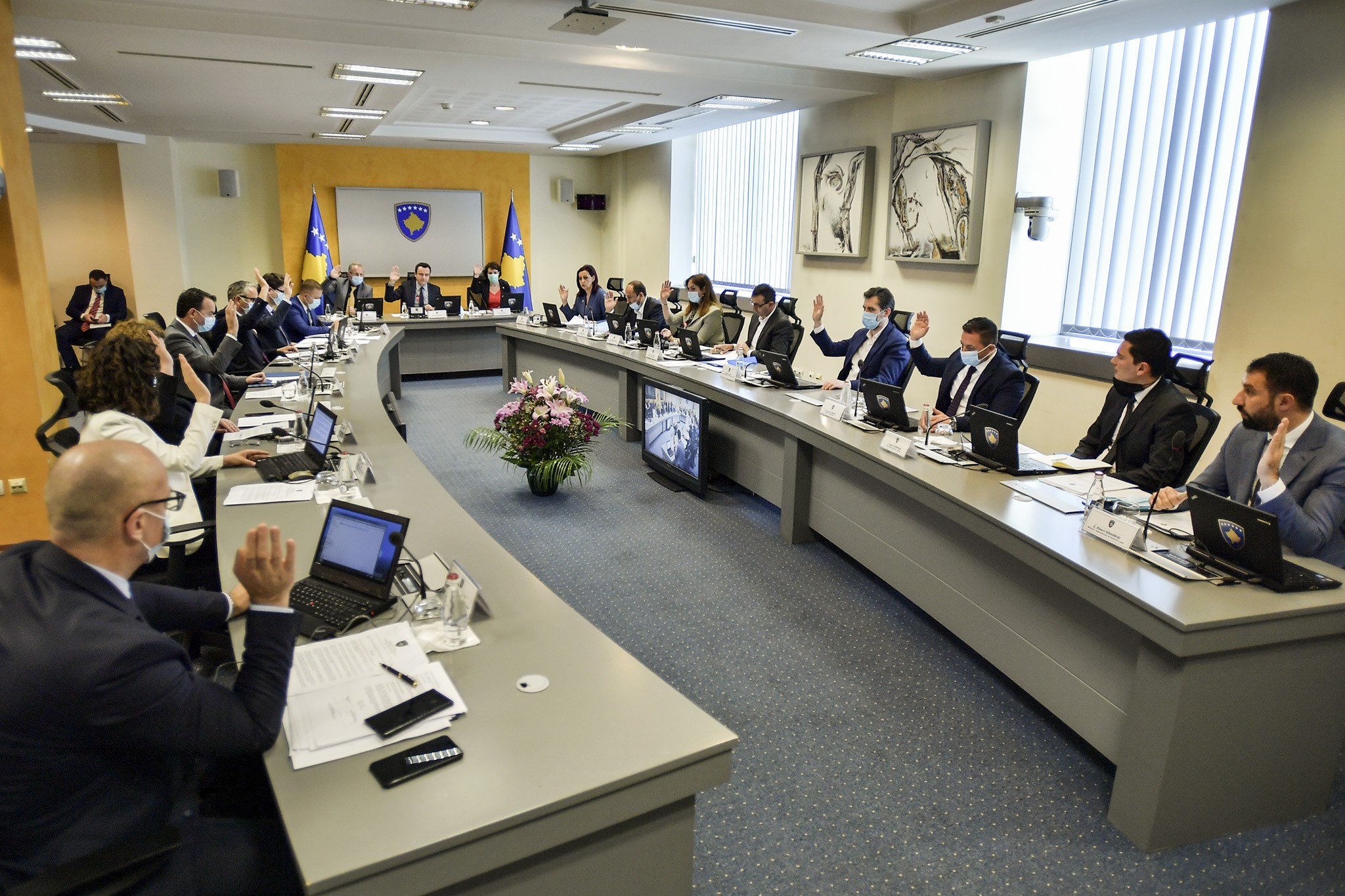 Qeveria e Republikës së Kosovës mbanë mbledhjen e 24-të 