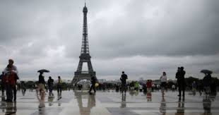 Franca në alarm për përmbytjet