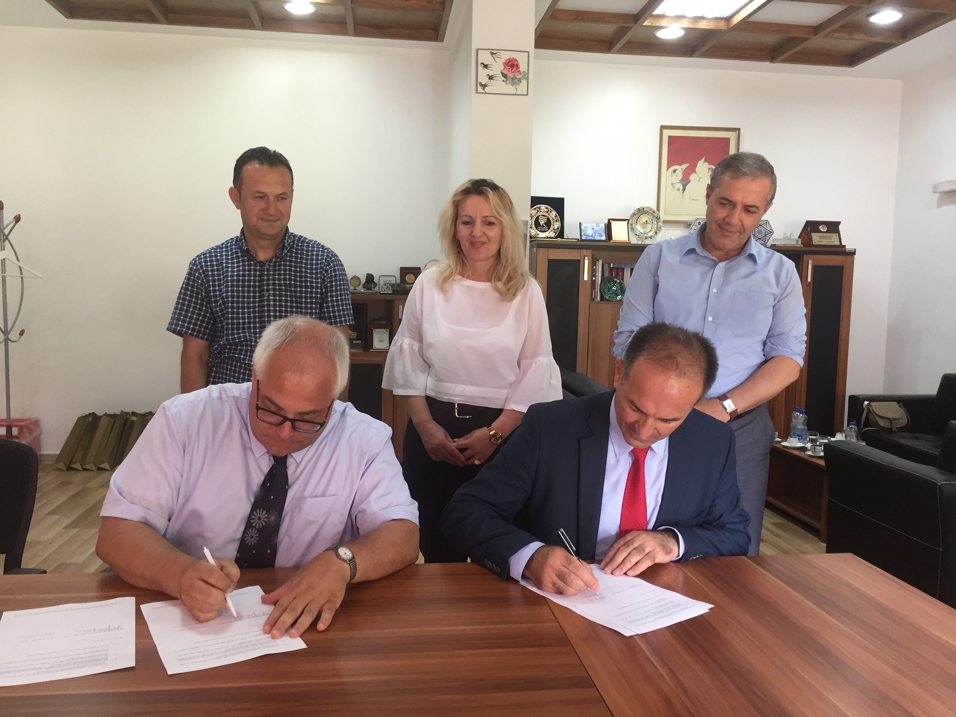 UPZ arrin marrëveshje bashkëpunimi me “Loyola-Gymnasium” në Prizren