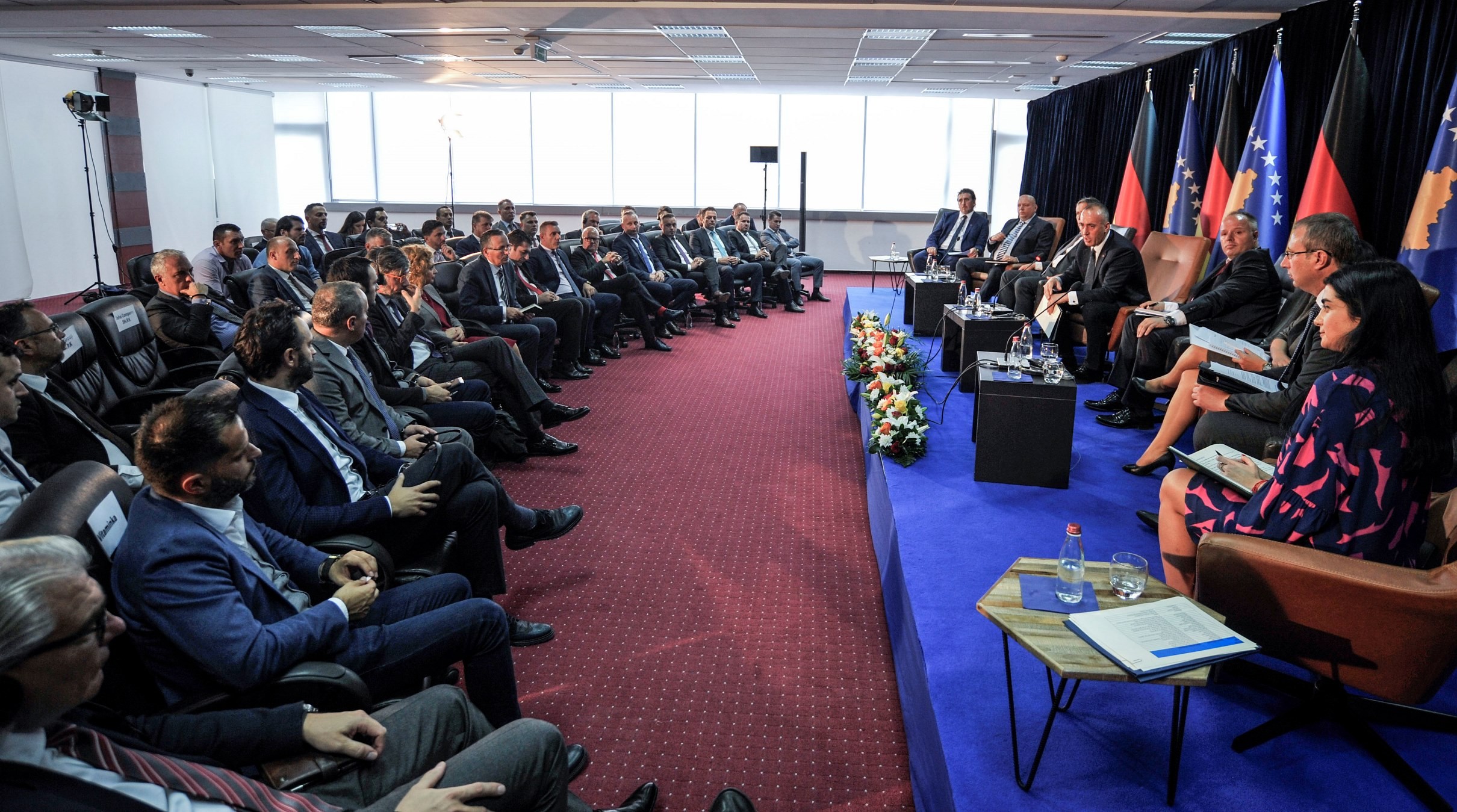 Kryeministri Haradinaj ofron përkrahjen e Qeverisë për bizneset nga diaspora
