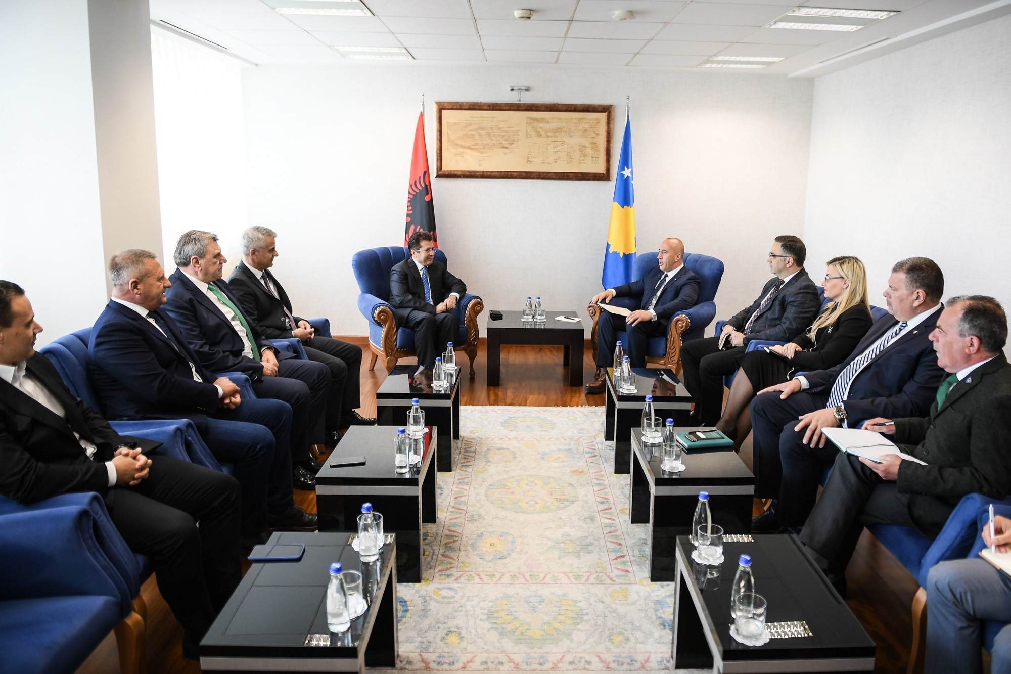 Dialogu mes partive politike të Kosovës me ato të Shqipërisë është gjithnjë i hapur