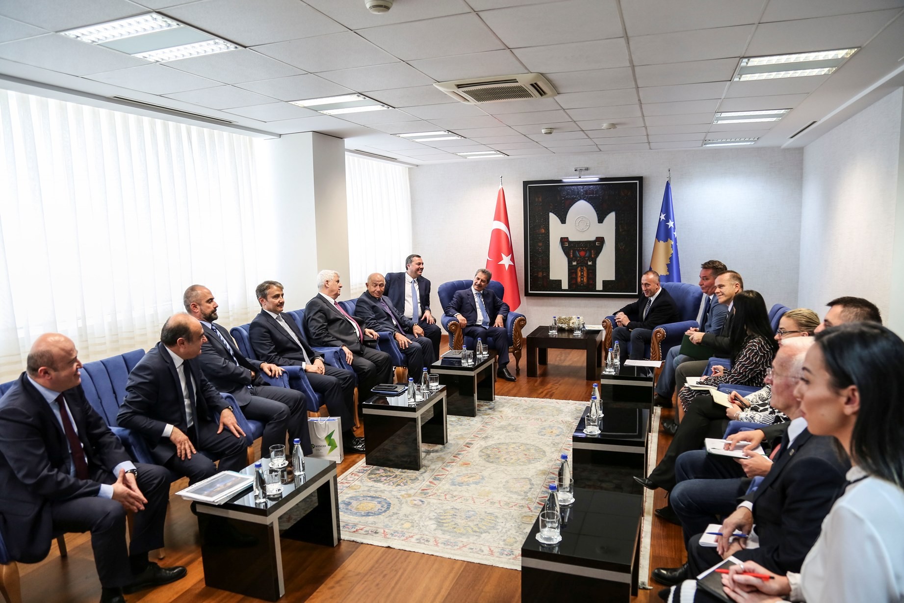 Çalik Holding dhe Limak premtojn të sjellin investitorë tjerë në Kosovë
