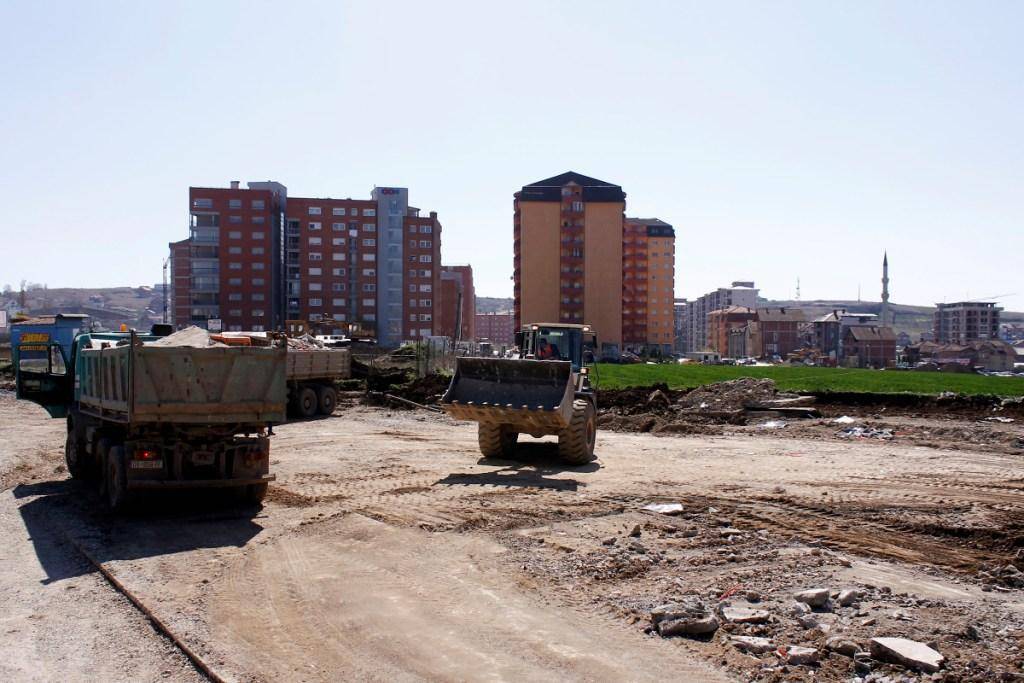Ndërtimi i rrethrrotullimi në Veternik përfundon në qershor