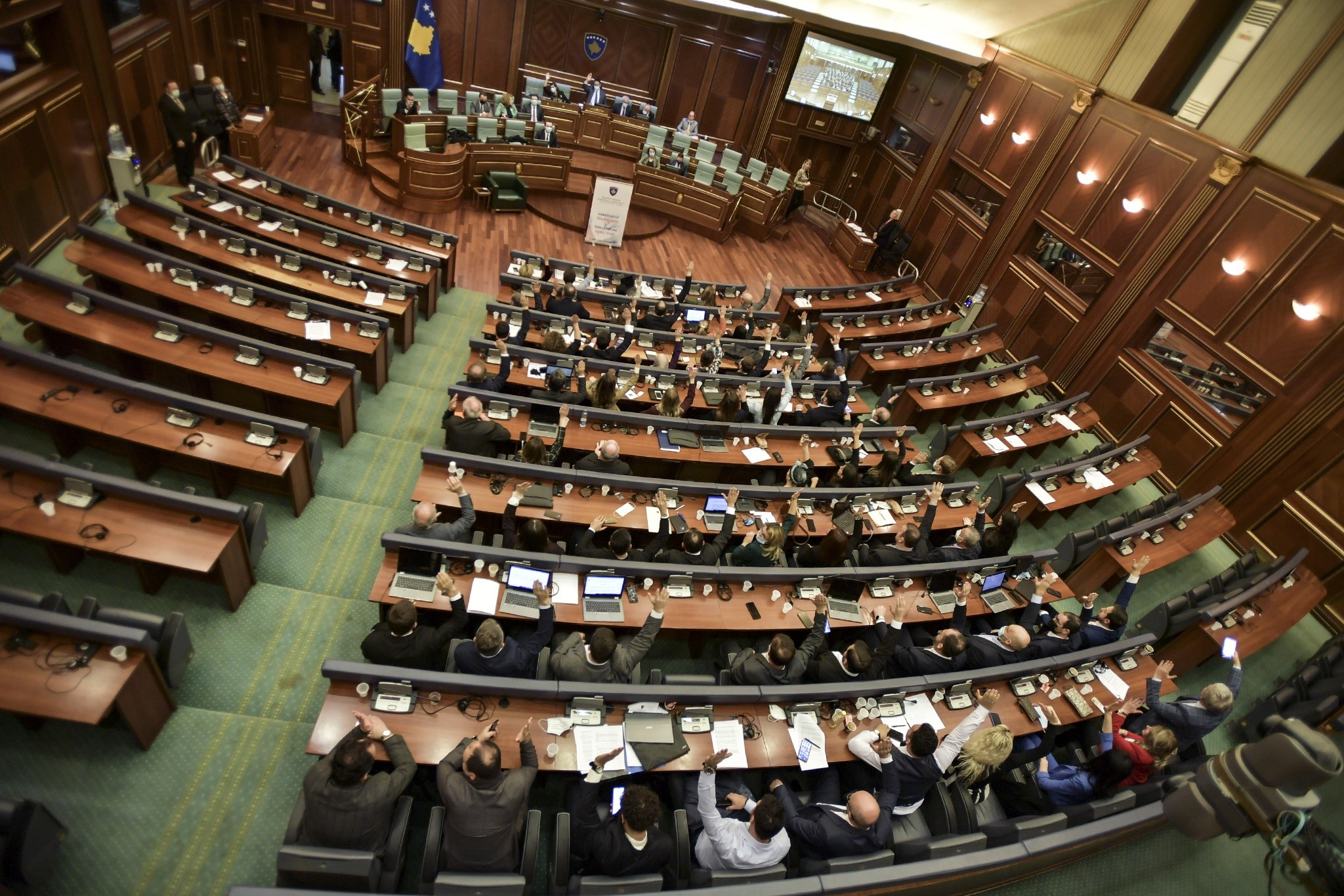 Kuvendi miratoi buxhetin e vitit 2022