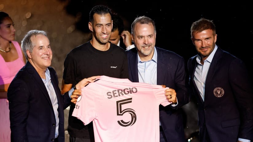 Sergio Busquets i bashkohet Inter Miamit