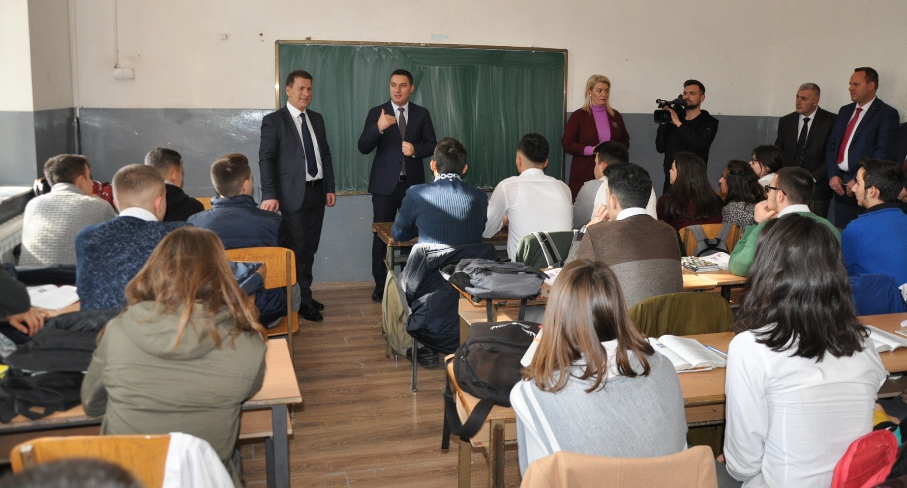Ministri Bytyqi kërkon mobilizim për organizim të suksesshëm të testit PISA