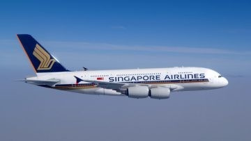 Singapore Airlines pushon nga puna mbi 4 mijë punonjës