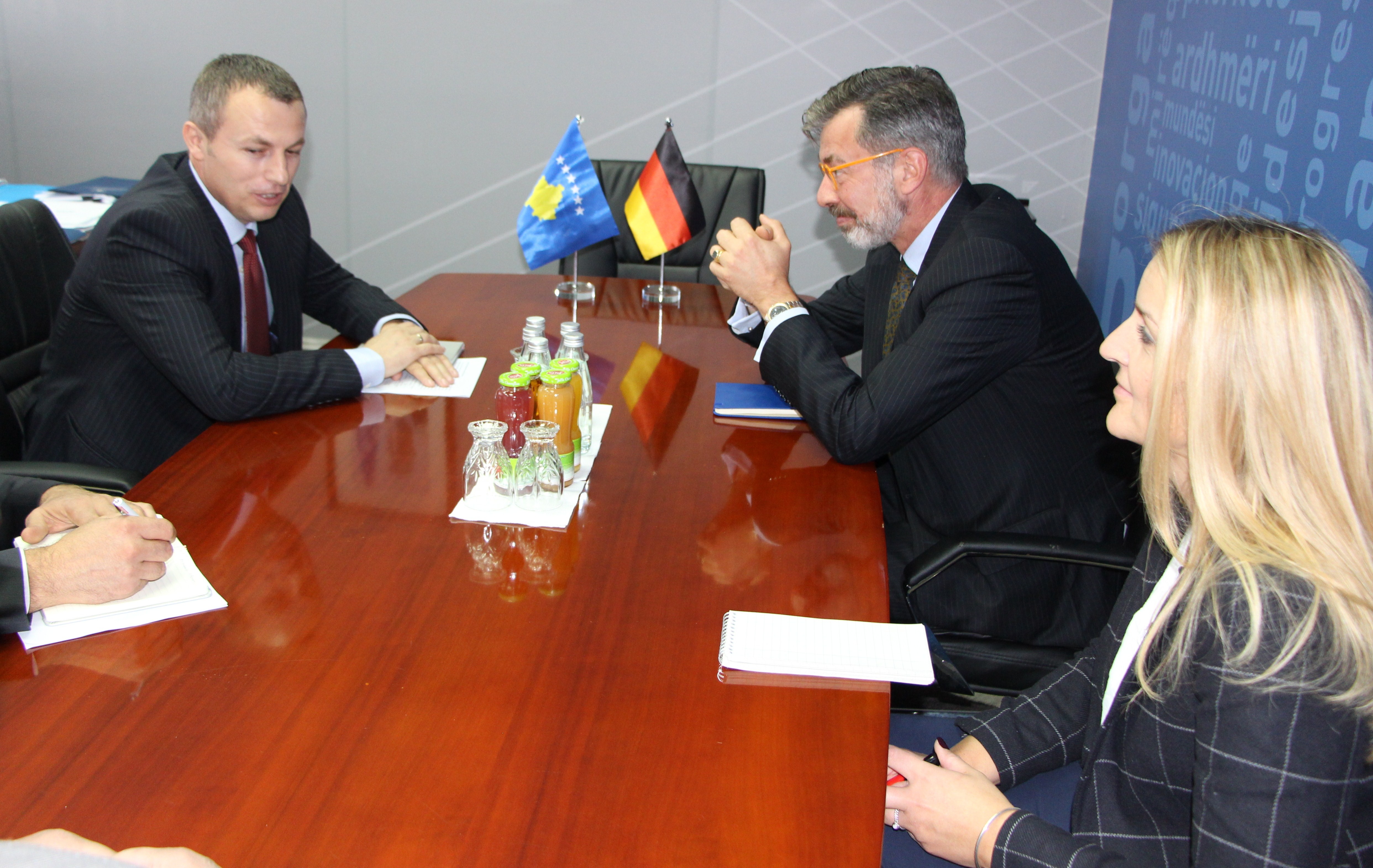 Ambasadori gjerman shpreh gatishmërinë që të bashkëpunoj me MPMS-në