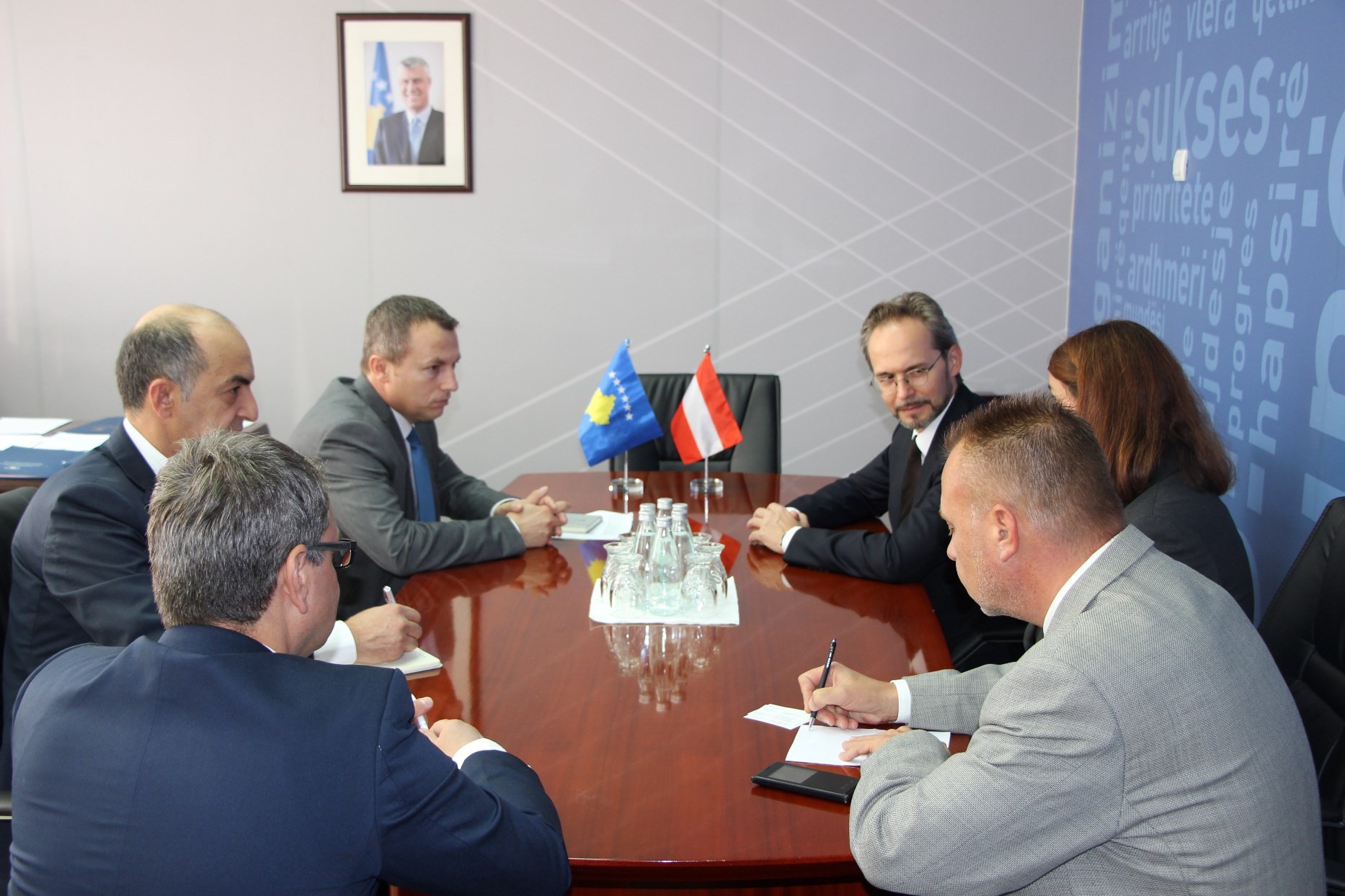 Ministri Reçica dhe ambasadori Pfandler zotohen për thellimin e bashkëpunimit