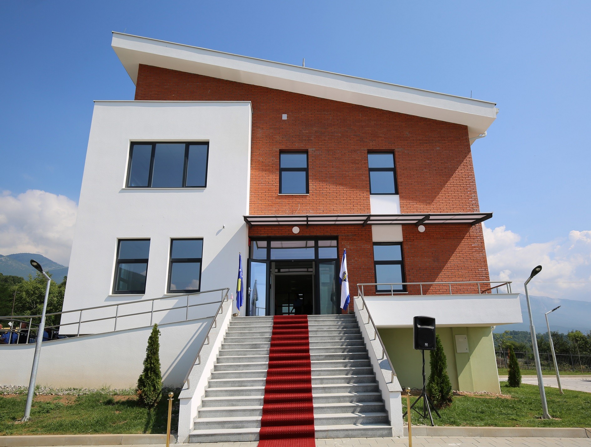  Përurohet objektit i ri i Stacionit Policor për Mbikëqyrje të Kufirit në Radavc  