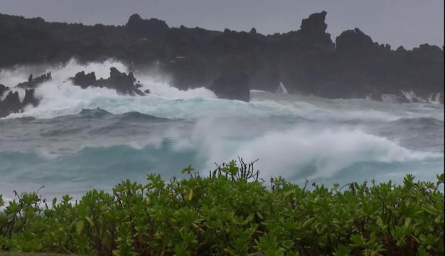 Një stuhi e fuqishme godet Hawai 