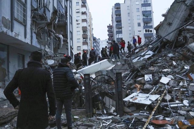 Turqia serish goditet nga një tjetër tërmet 7.7 ballë