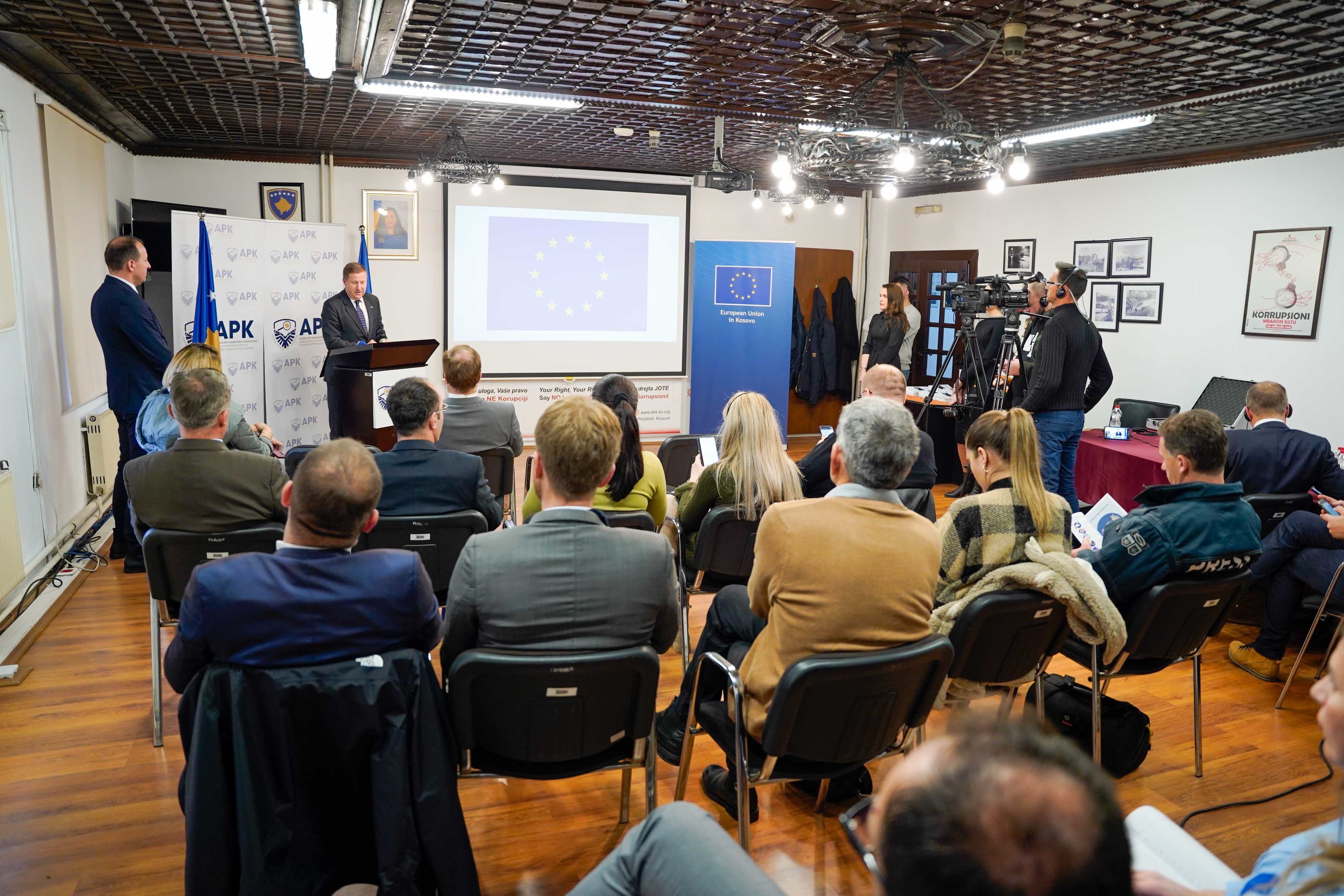 BE-ja në Kosovë ndihmon luftimin e korrupsionit