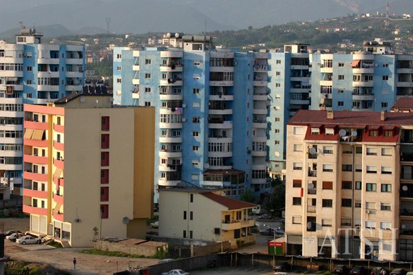 Çmimet në tregun e banesave në Shqipëri shënuan ulje me 3.1 %