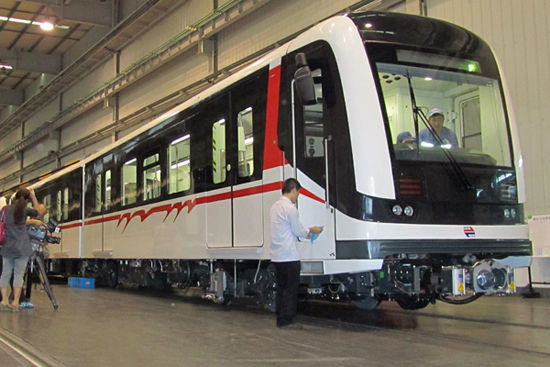Prodhohet treni i parë kinez i lehtë për tregun evropian