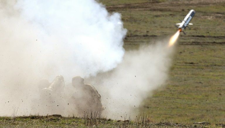 Ukraina teston raketat anti-tank të blera nga SHBA-të