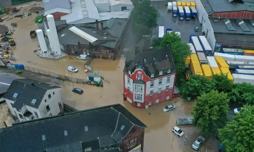 Gjermania ndan 400 milionë euro ndihmë pas katastrofës së përmbytjeve