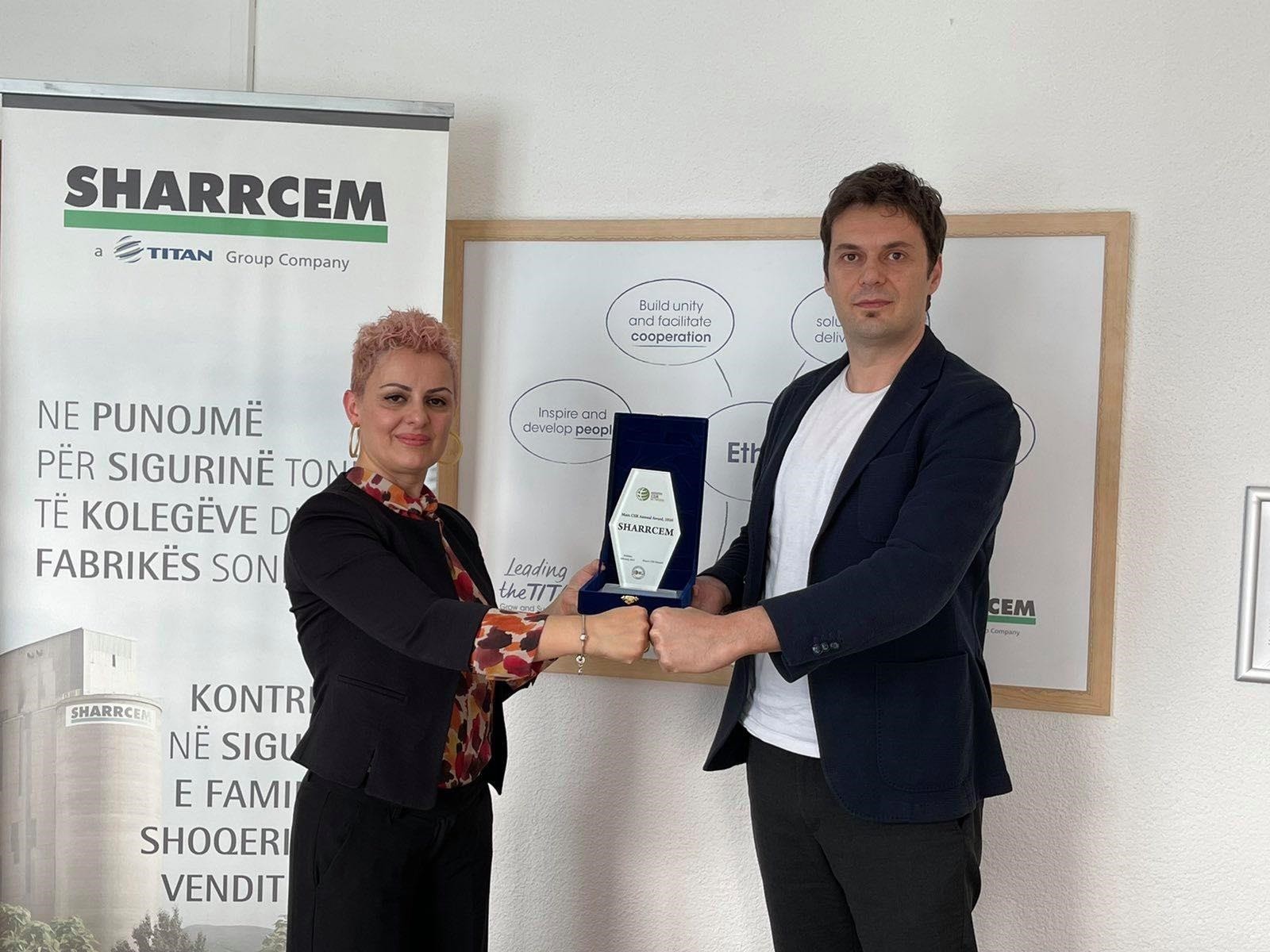 CSR i ndan Sharrcemit Çmimin Kryesor për Përgjegjësi Shoqërore Korporative 