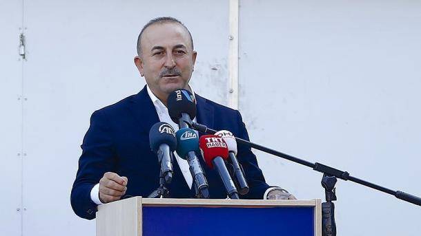 Çavusoglu: Baza turke në Katar është rezultat i marrëveshjes mes dy vendeve